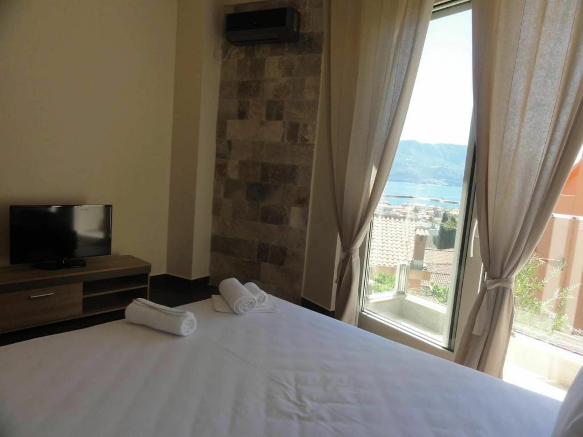 The Old Town Viewpoint Apartments Budva Bagian luar foto