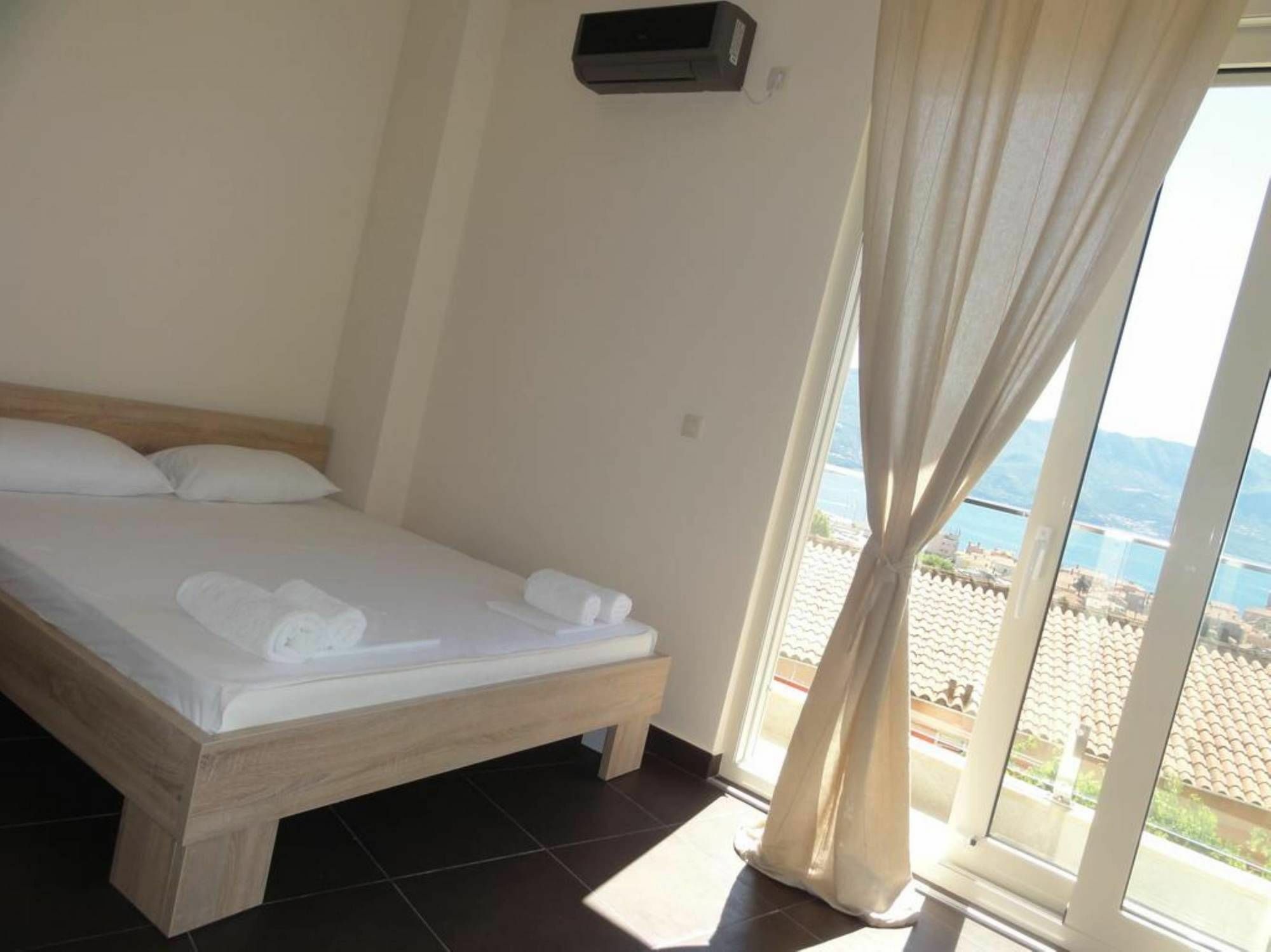 The Old Town Viewpoint Apartments Budva Bagian luar foto